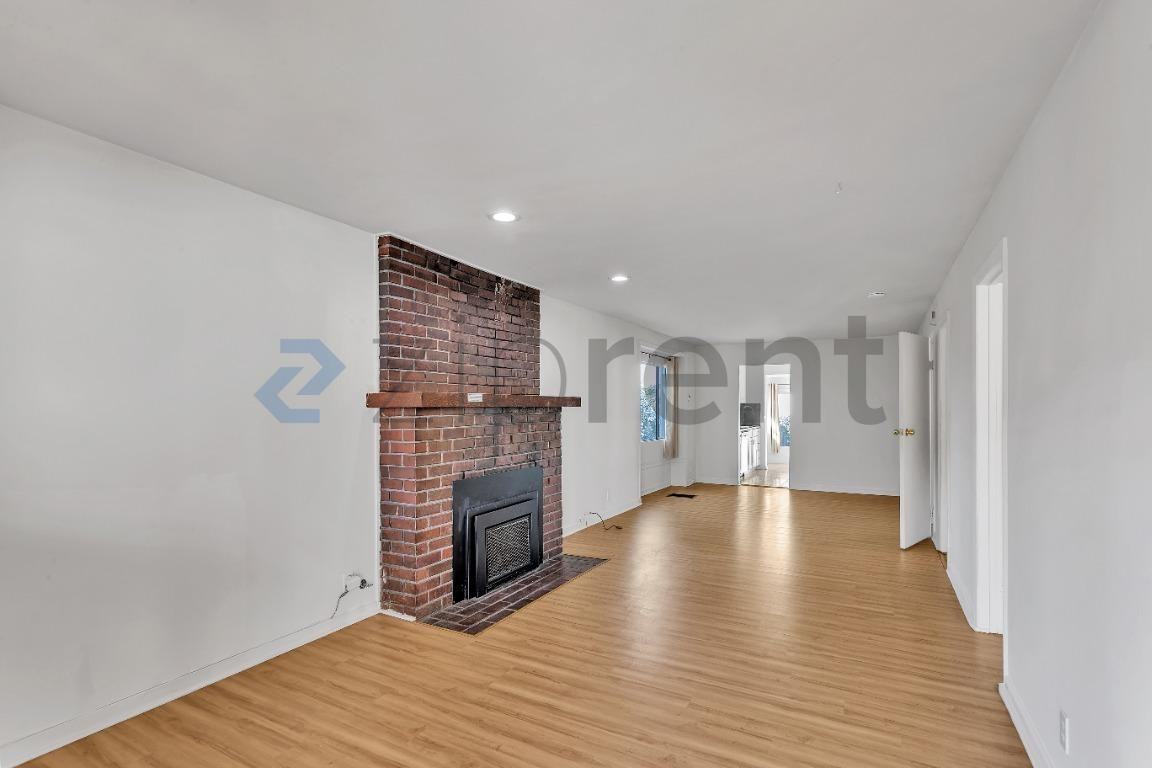 1219 43rd Ave - Photo 6 of 21