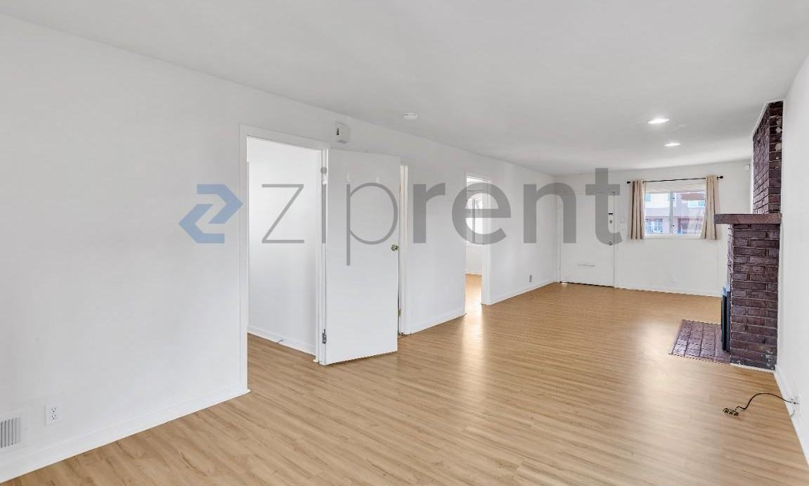 1219 43rd Ave - Photo 7 of 21