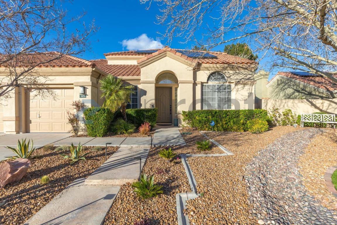 9420 Greenham Cir - Photo 2 of 45