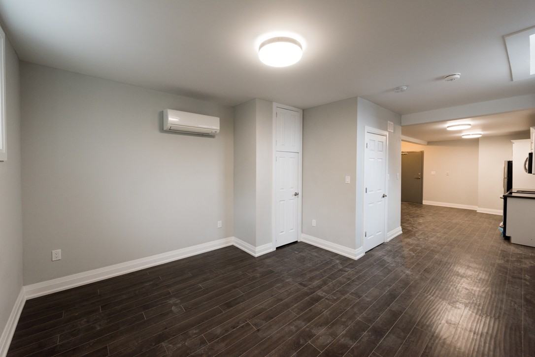 233 St Paul Street - Photo 5 of 8