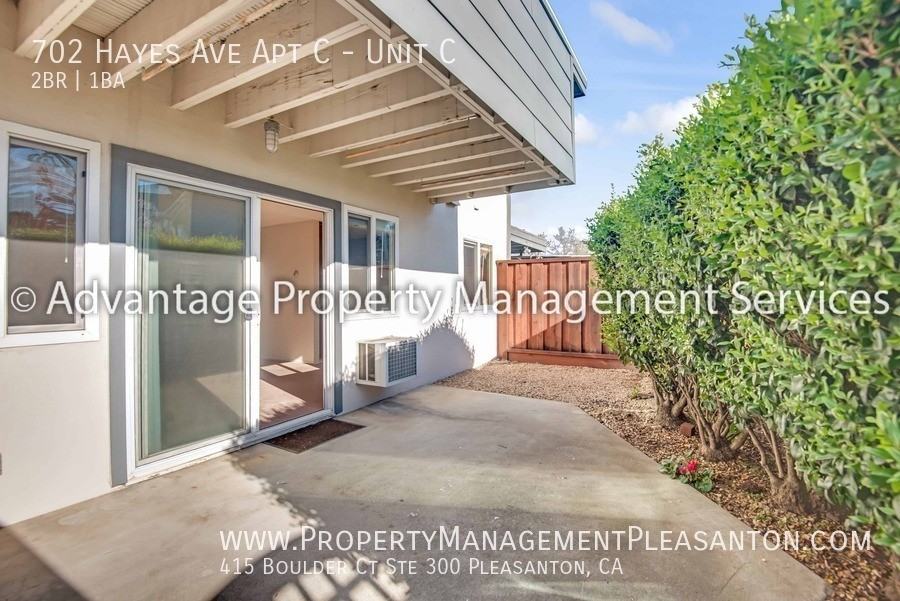 702 Hayes Ave Apt C #C - Photo 7 of 9