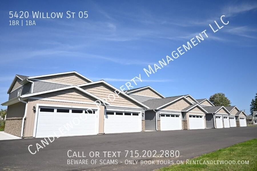 5420 Willow St - Photo 3 of 15