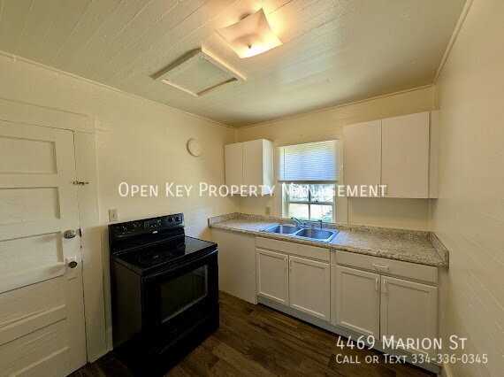 4469 Marion St - Photo 5 of 25