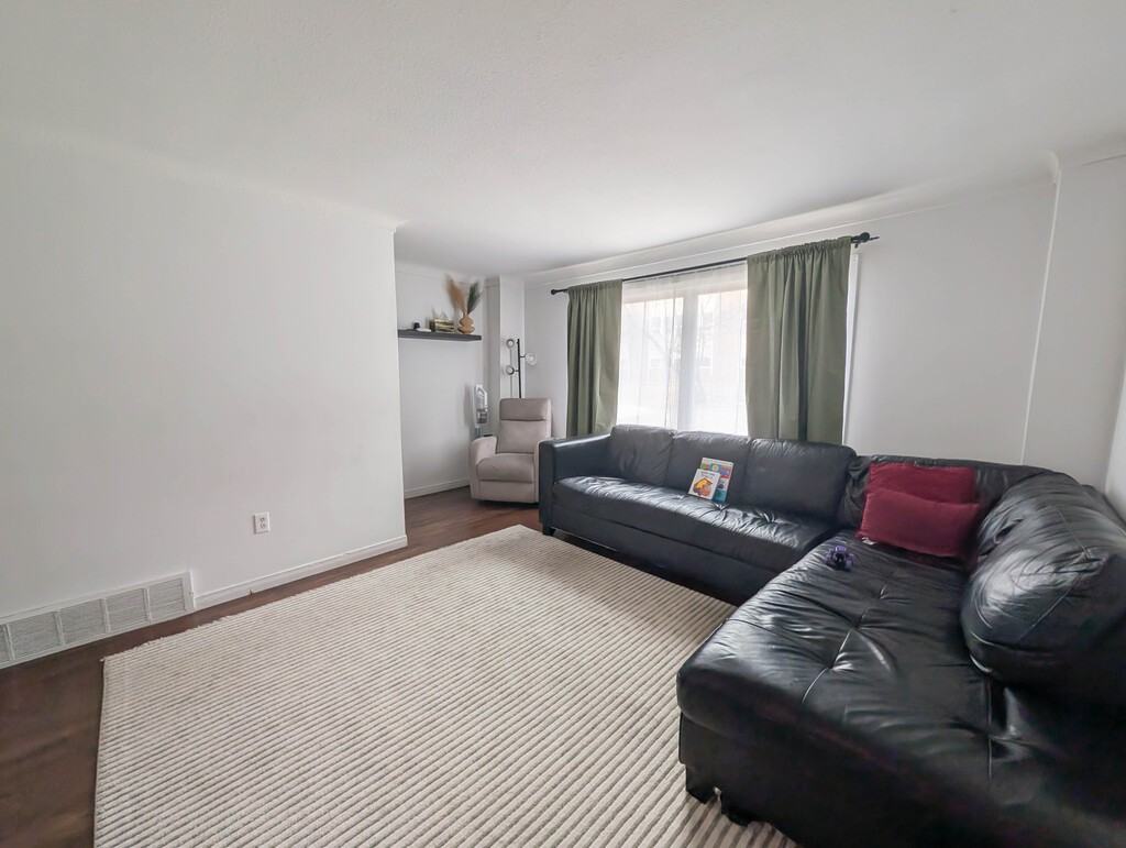 5963 Valley Way - Photo 6 of 16