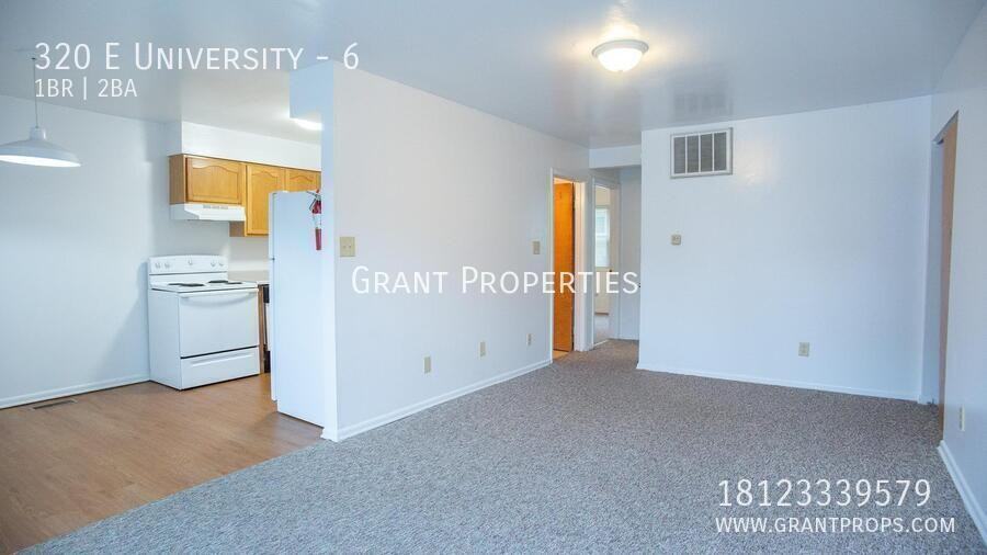 320 E University St #6 - Photo 3 of 12