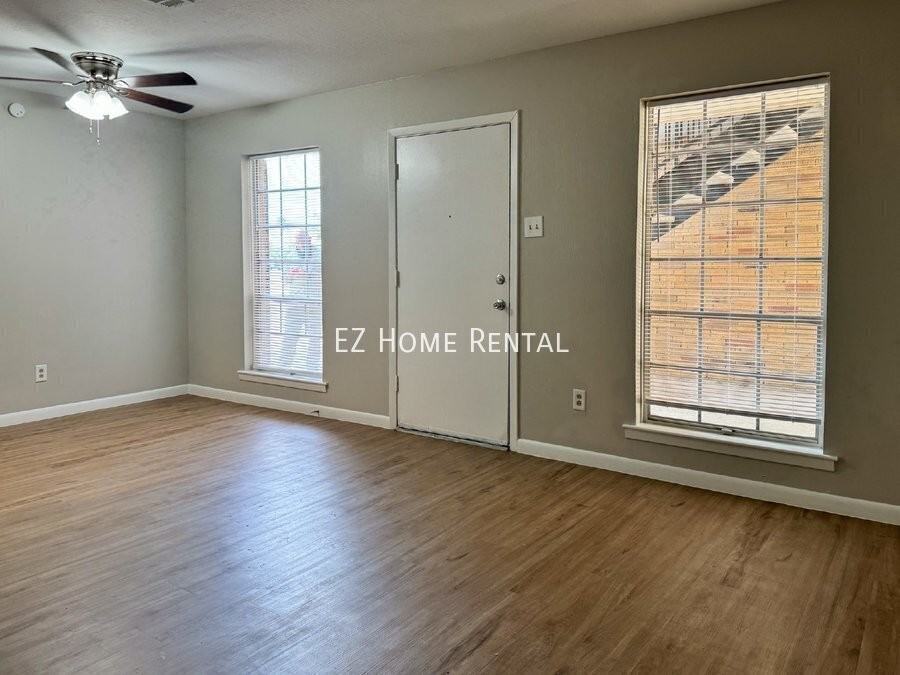 2101 6th Ave N - Photo 3 of 13