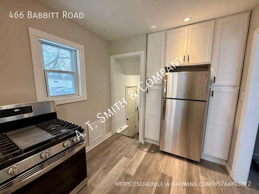 466 Babbitt Rd - Photo 2 of 9