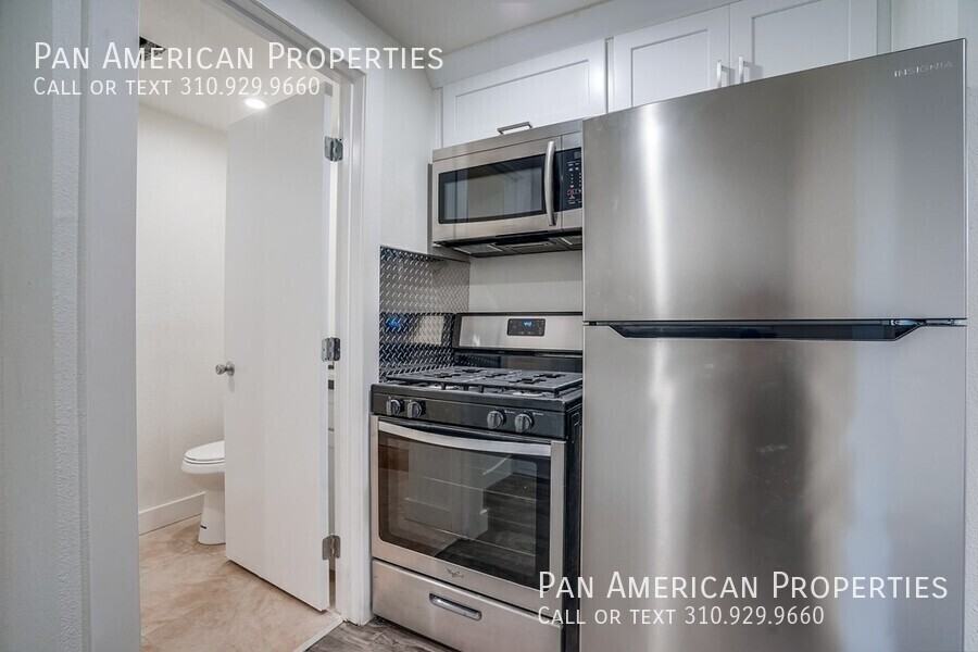 6623 3/4 Crenshaw Blvd - Photo 4 of 42