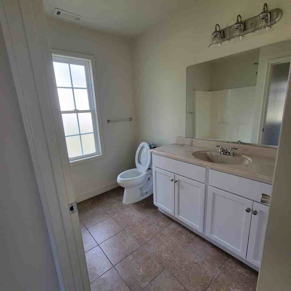 202 Cathey Rd - Photo 5 of 11