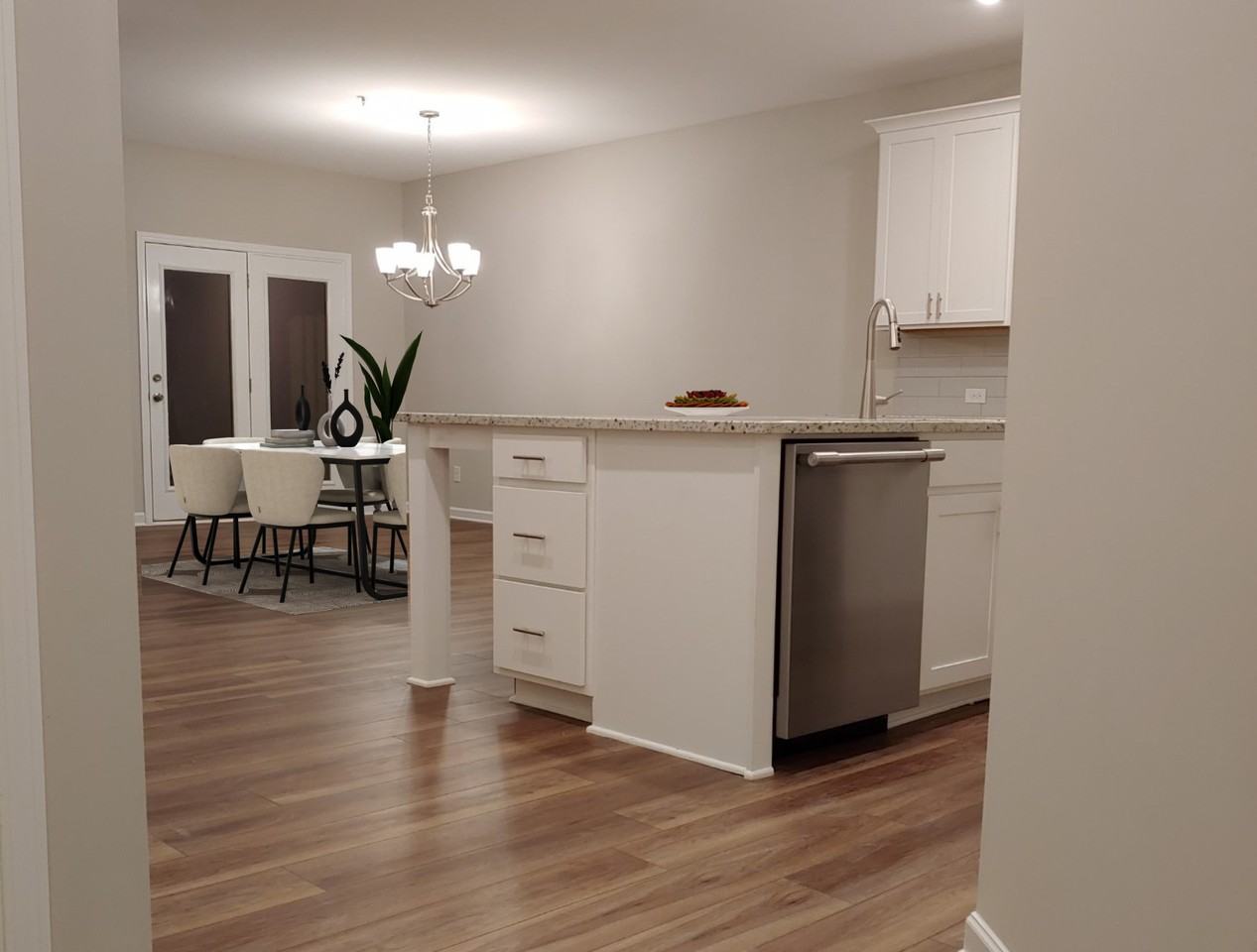 510 Duval Dr - Photo 2 of 23