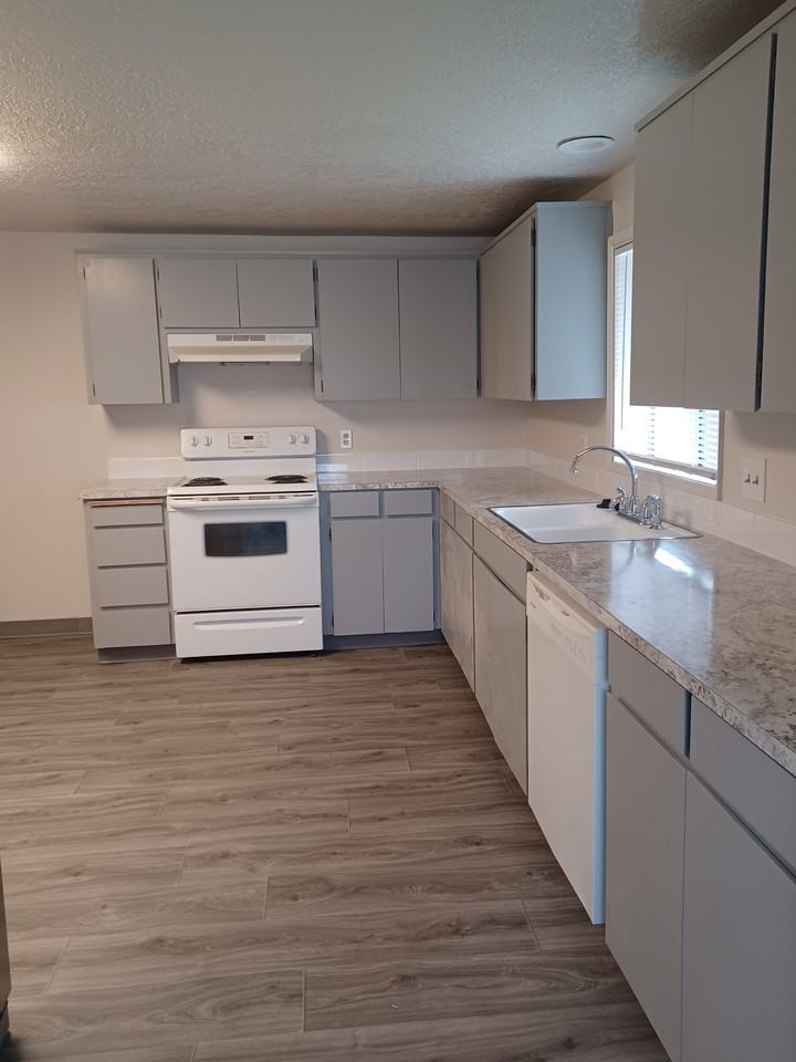 1024A Prospect St - Photo 2 of 10