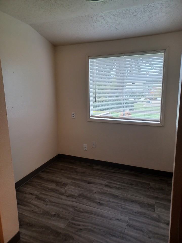 1024A Prospect St - Photo 3 of 10