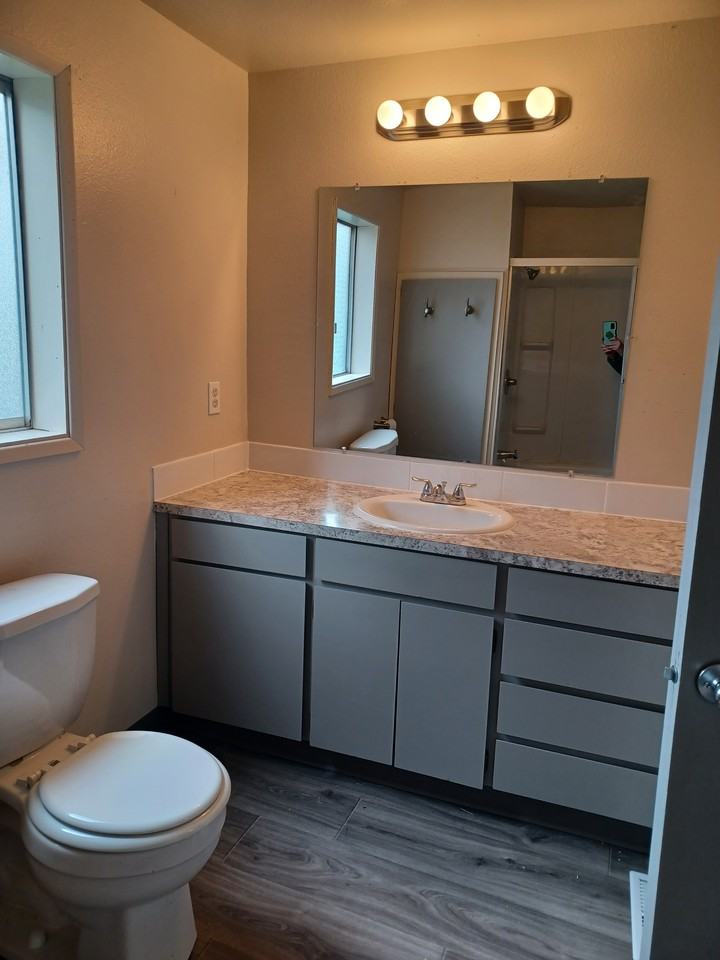 1024A Prospect St - Photo 4 of 10