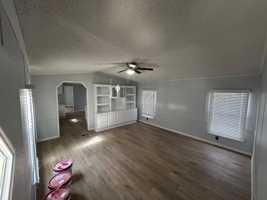 featured image of 2071 Deborah Ln #10