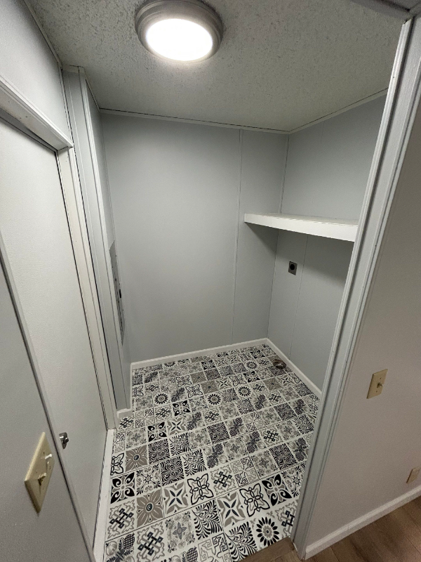 2071 Deborah Ln #10 - Photo 3 of 12