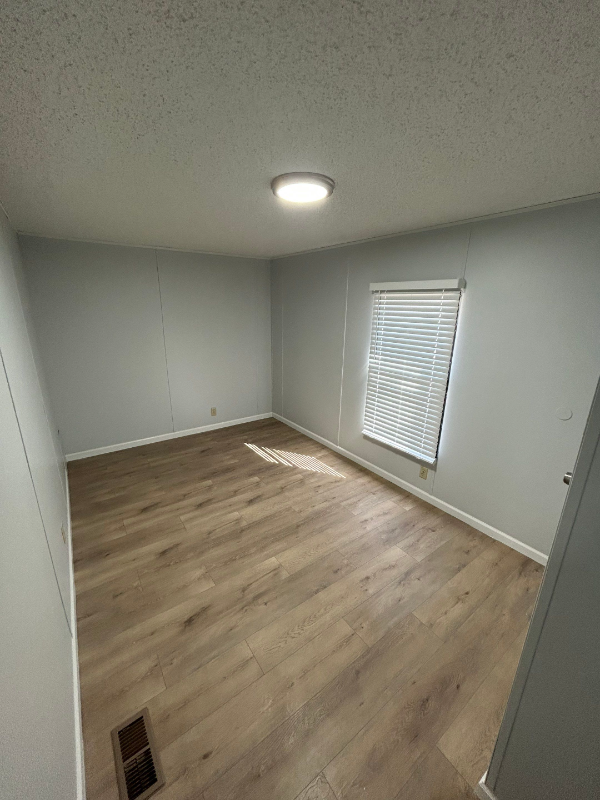 2071 Deborah Ln #10 - Photo 7 of 12