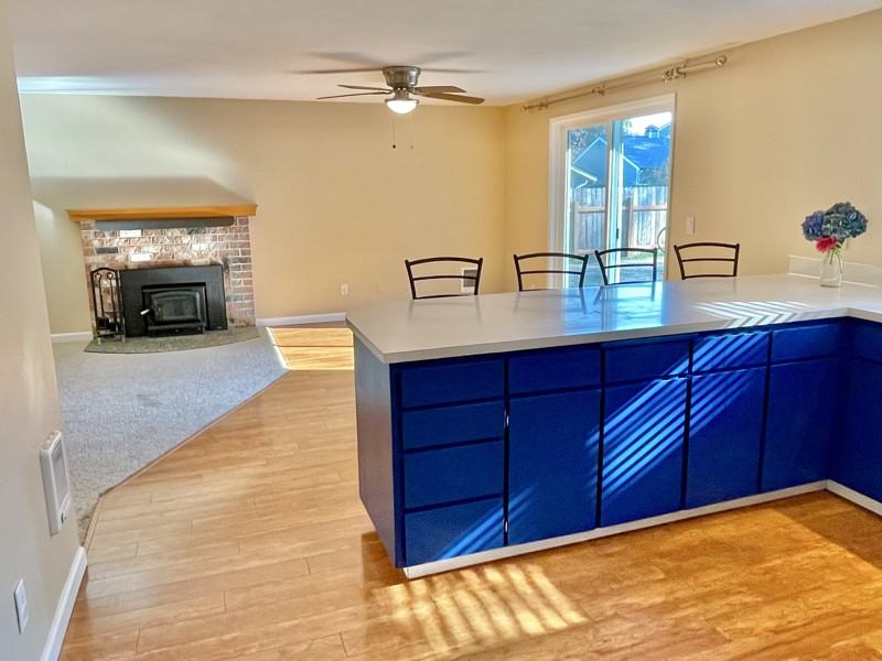 1145 Sw Leschi Dr - Photo 4 of 13