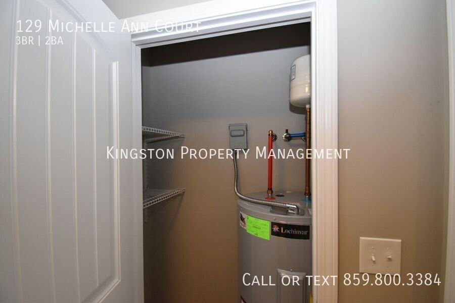 129 Michelle Ann Ct - Photo 2 of 18