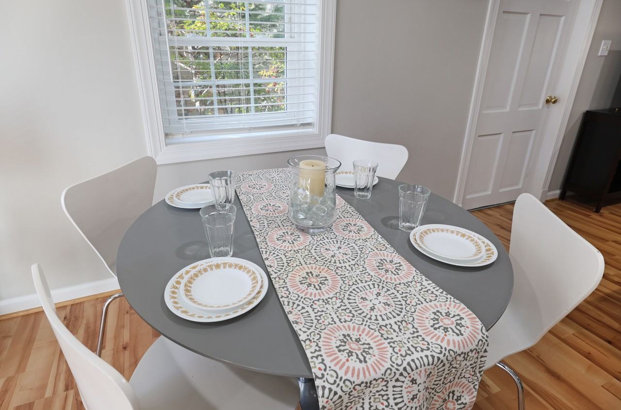 4501 Boxwood Rd - Photo 7 of 20