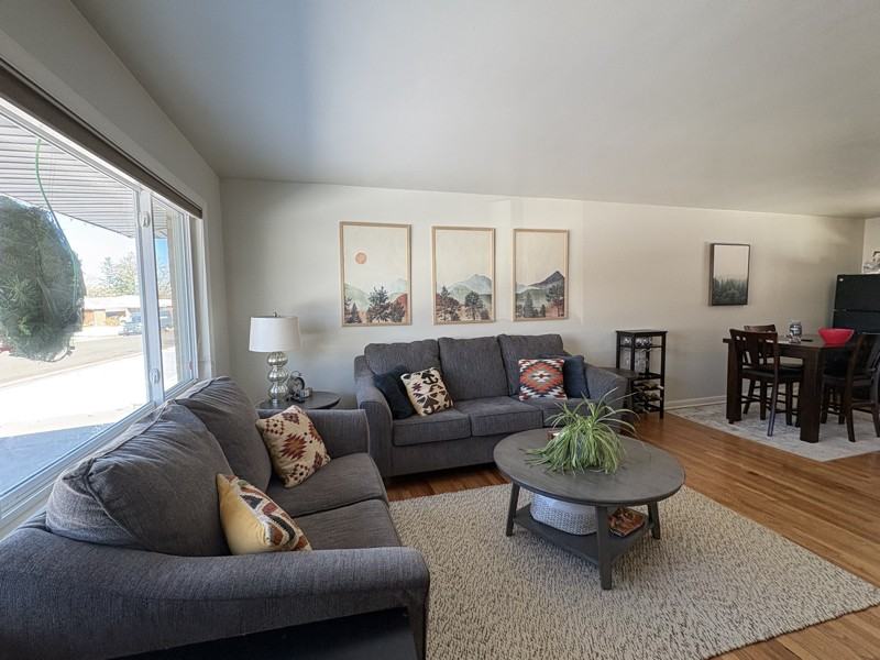 3378 W Saratoga Ave - Photo 6 of 10