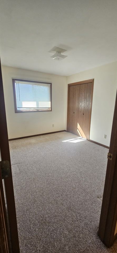 314 Shane Ct #4 - Photo 7 of 8