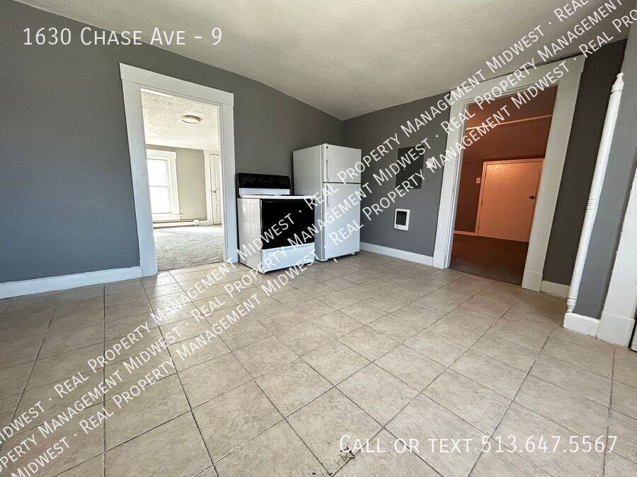 1630 Chase Ave #9 - Photo 2 of 11