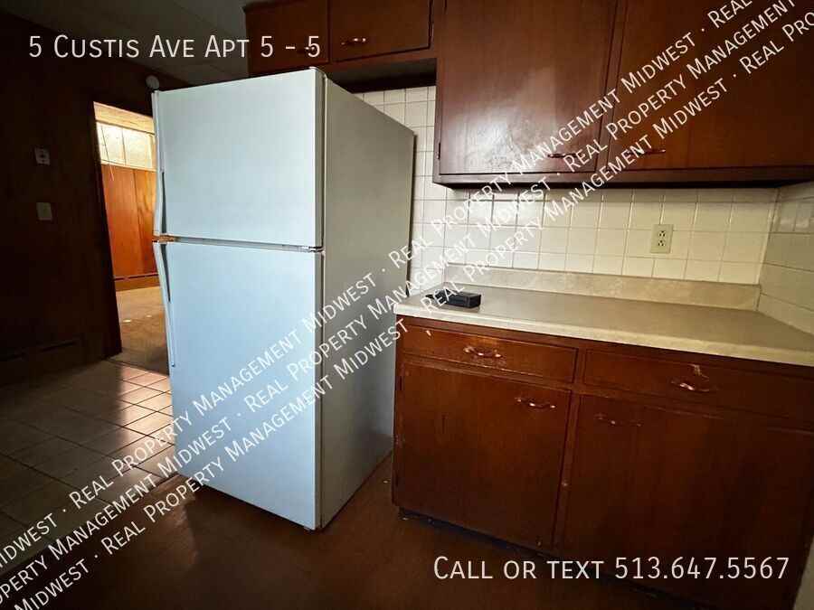 5 Custis Ave Apt 5 #5 - Photo 7 of 11