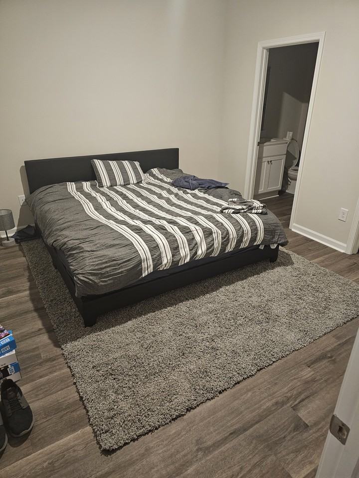 402 Toledo St - Photo 6 of 12