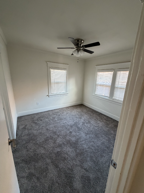 541 W Commonwealth Ave - Photo 7 of 12