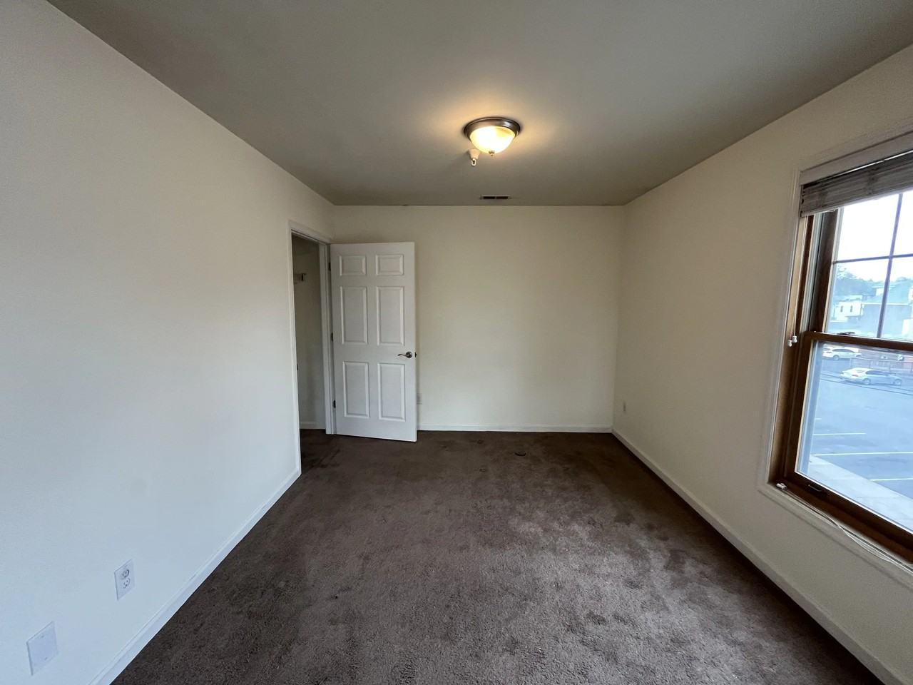 525 Union St #301 - Photo 5 of 9