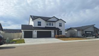 19359 Spacely Ave - Photo 1 of 1