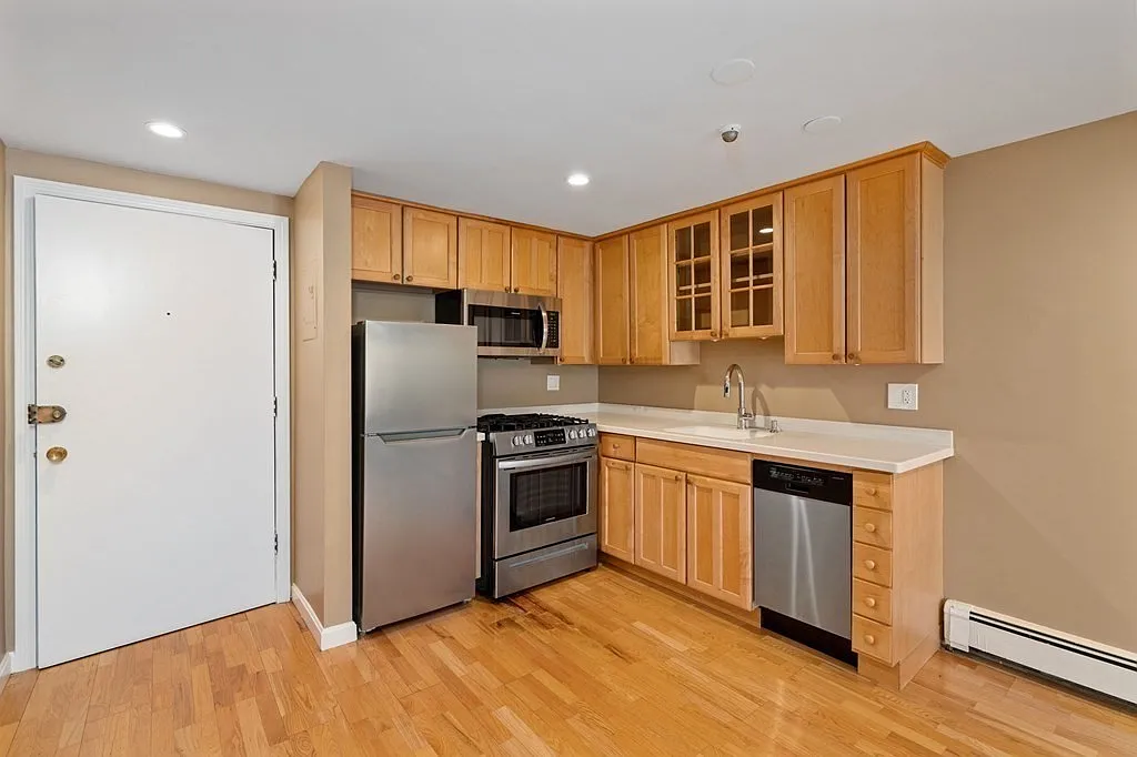 29 Harvard Ave #24 - Photo 7 of 9