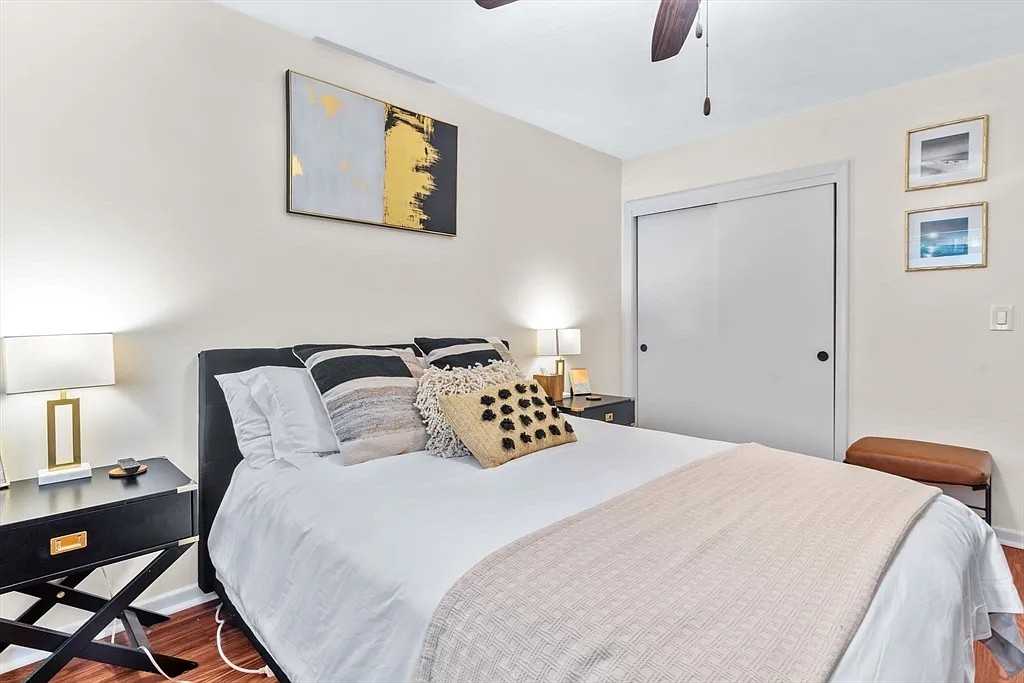 135 Granite Ave #3 - Photo 3 of 8