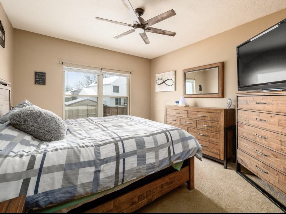 5369 Rifle Dr - Photo 4 of 15