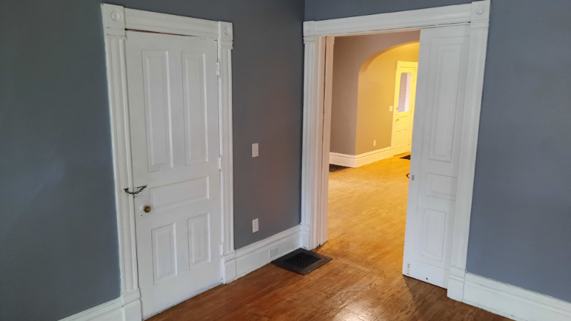 127 Paddock Ave Se - Photo 5 of 8