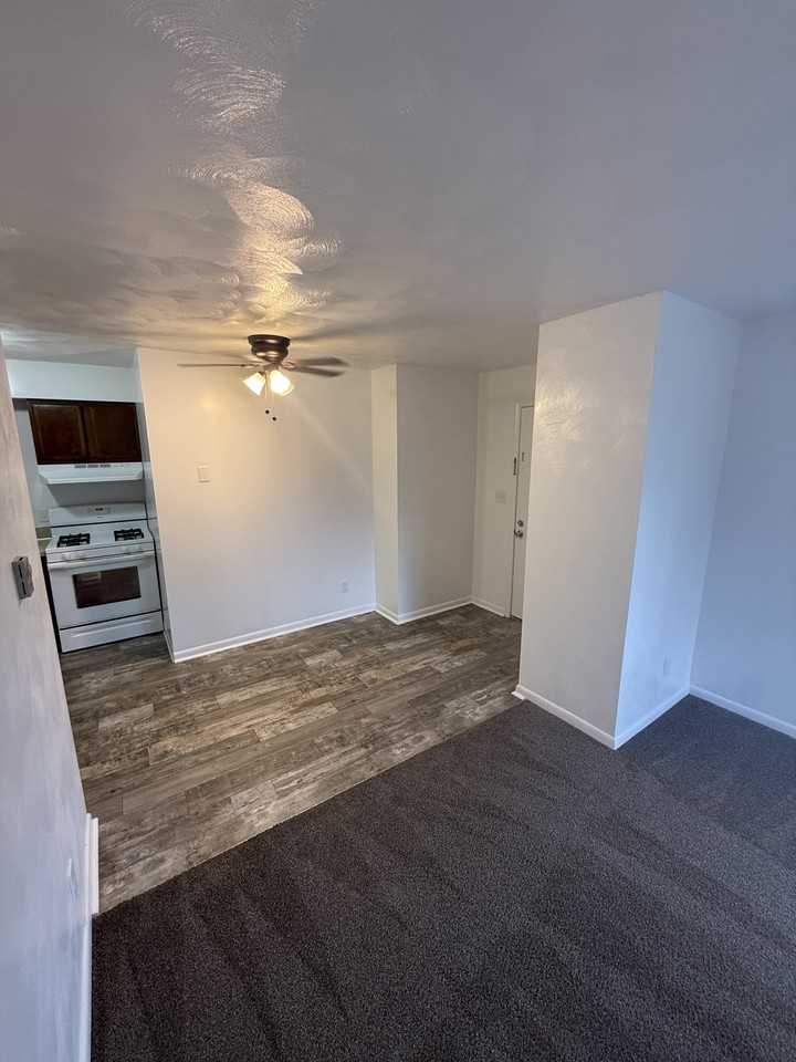 119 2nd Ave #16 - Photo 3 of 8