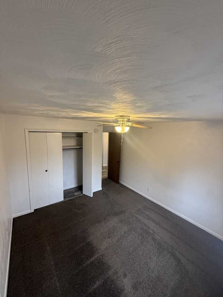 119 2nd Ave #16 - Photo 6 of 8