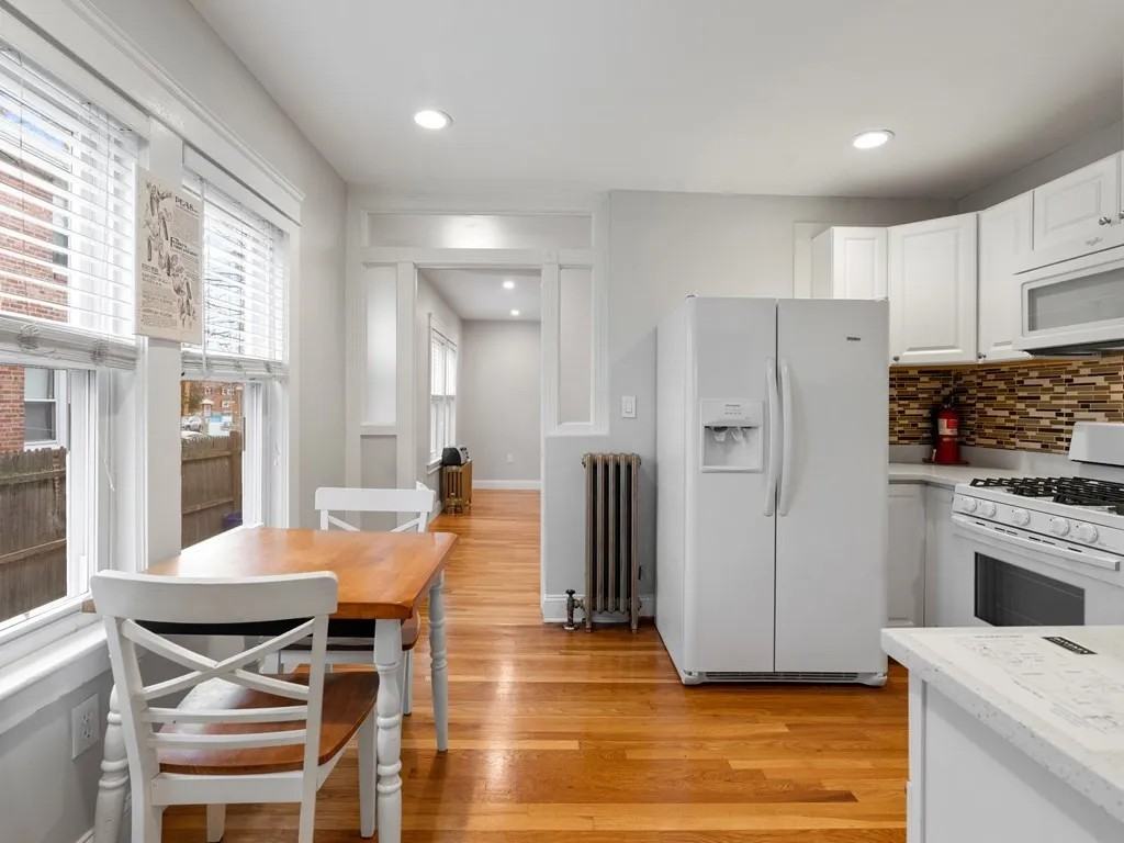 118 Broadway - Photo 6 of 9