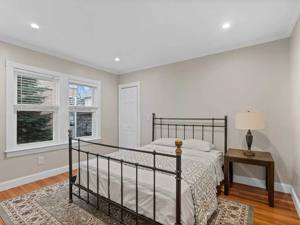 118 Broadway - Photo 7 of 9