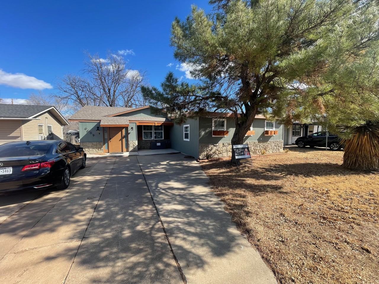 4609 Elgin Ave - Photo 5 of 10