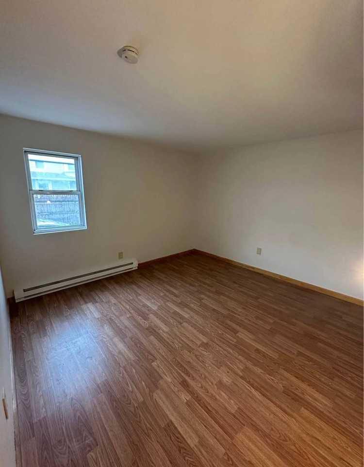 207 Greenkill Ave - Photo 3 of 7