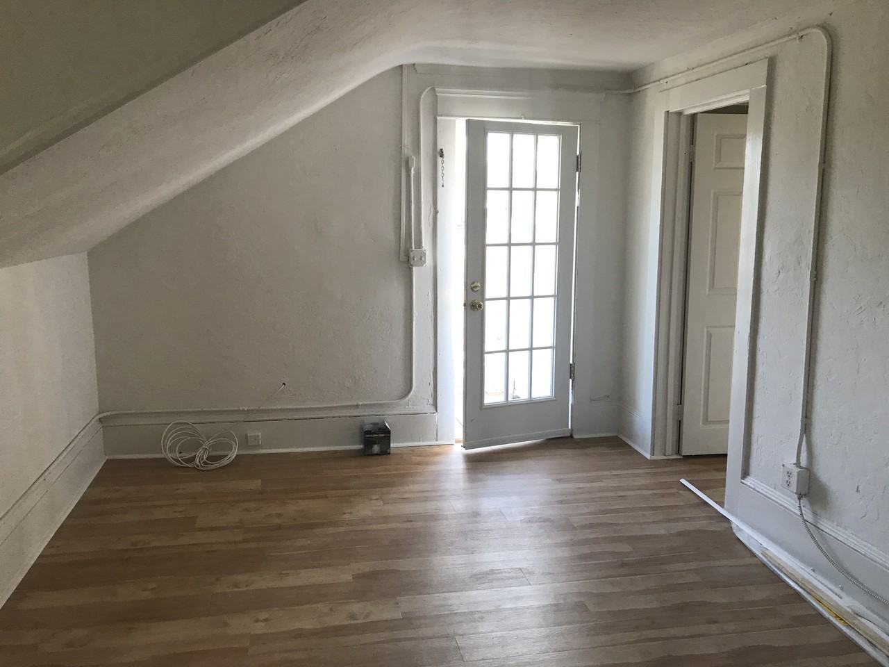 19 S Hollywood Ave #4 - Photo 4 of 16