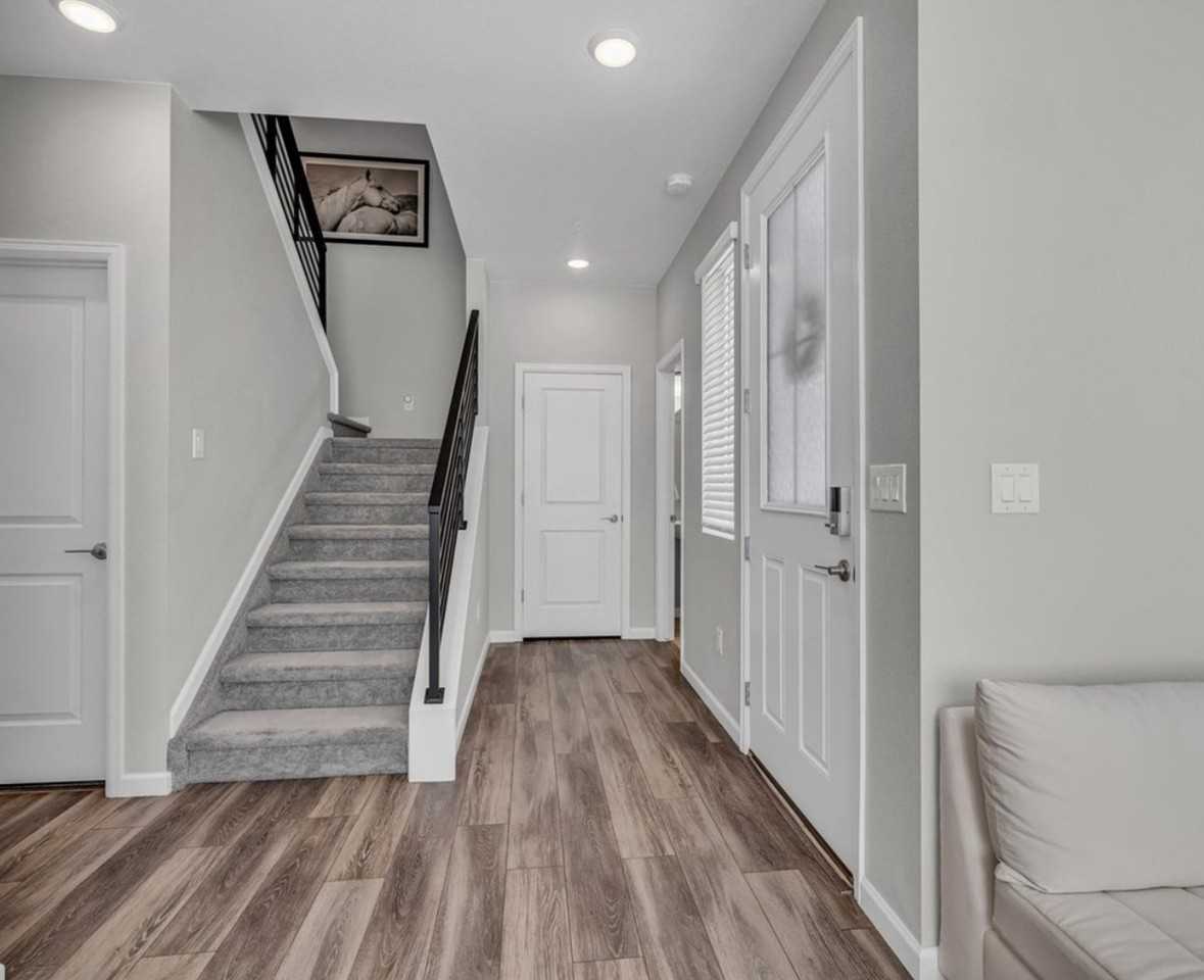 23555 E Platte Dr #A - Photo 4 of 20