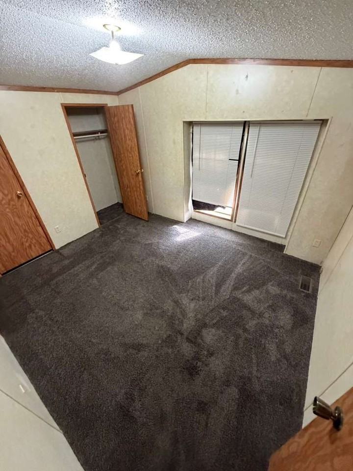 905 W 37Th Ave Hobart Indiana #5 - Photo 2 of 14