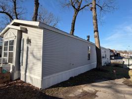 featured image of 905 W 37Th Ave Hobart Indiana #5