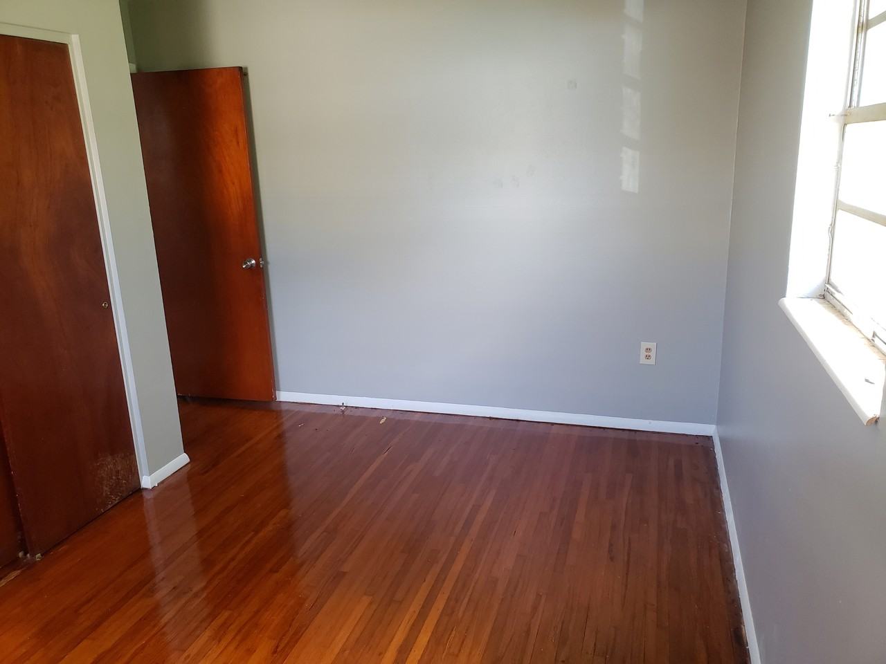 508 Mohawk Ave - Photo 4 of 7