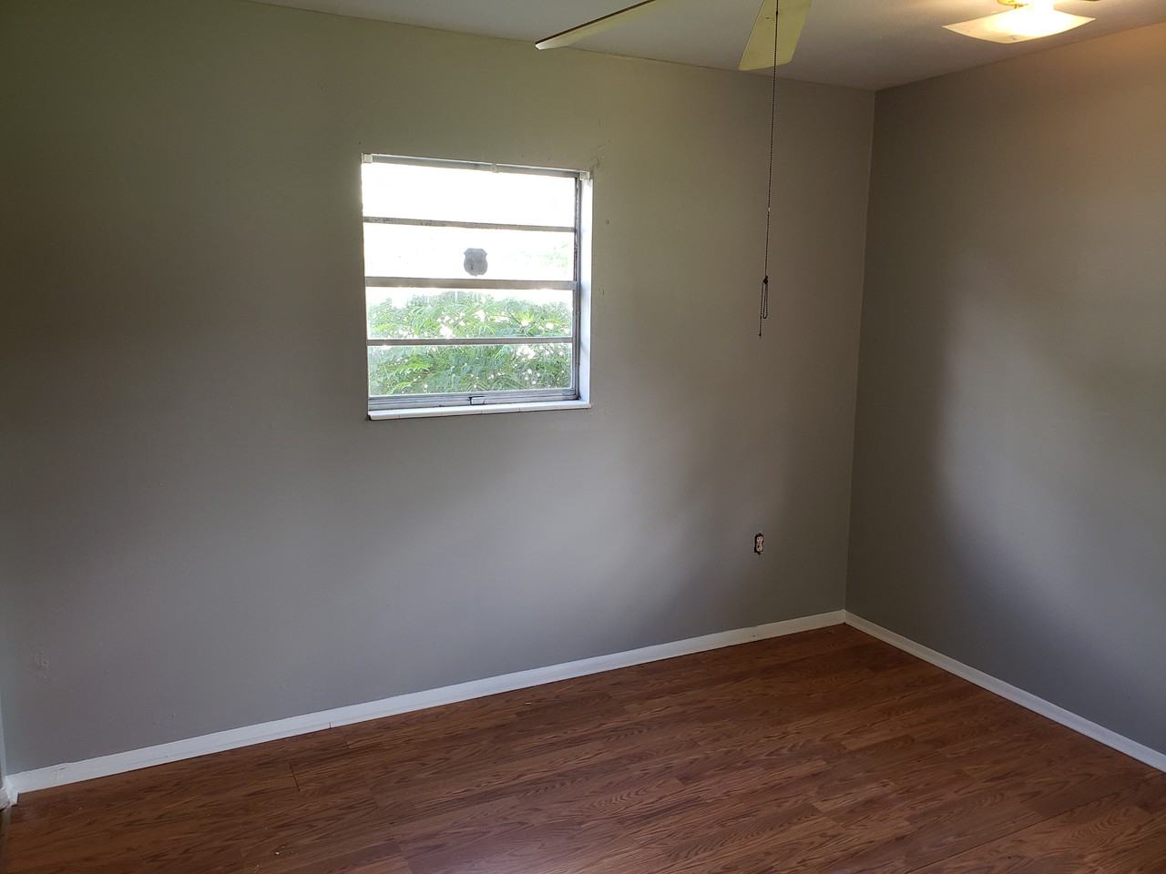 508 Mohawk Ave - Photo 5 of 7