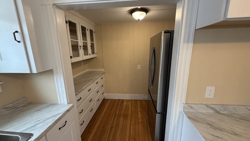 5 Whipple Ct - Photo 4 of 19