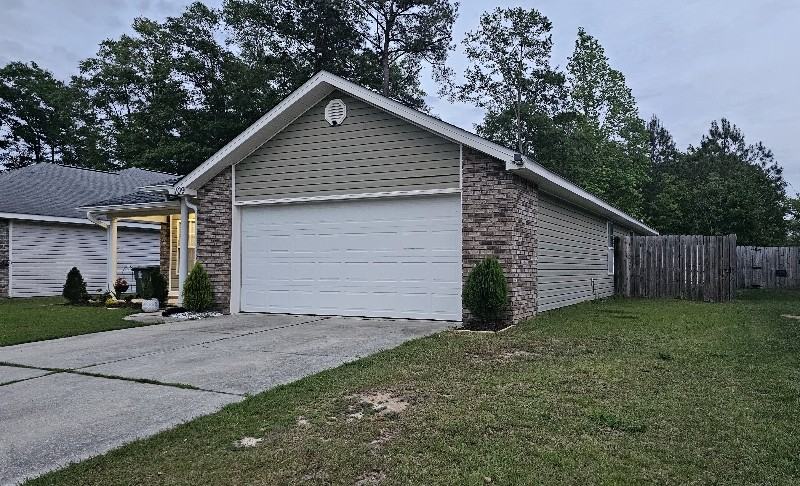 109 Yuri Dr - Photo 3 of 12