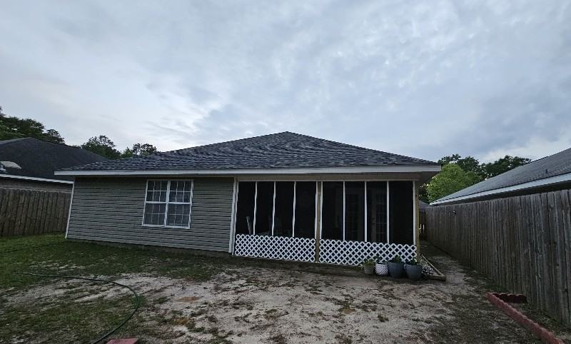 109 Yuri Dr - Photo 5 of 12